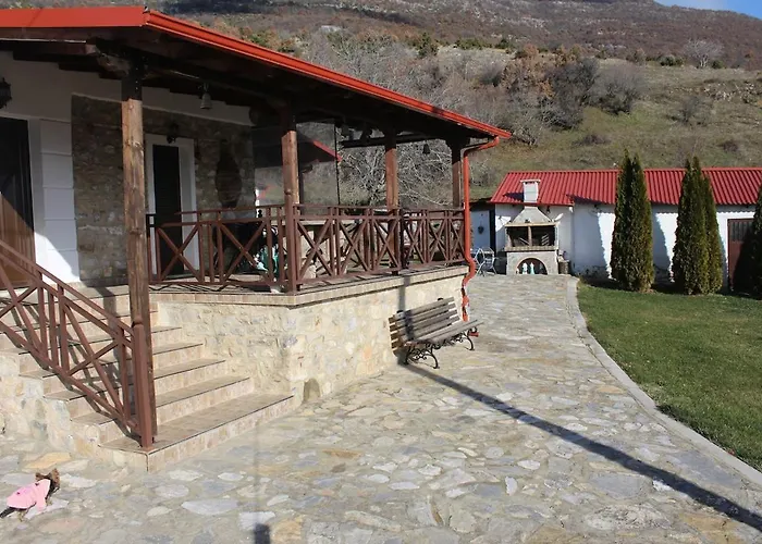 Kastoria Dendrochori Retreat & Rest * Dhendrokhorion