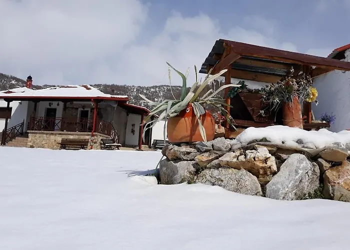 بيت للعطل Kastoria Dendrochori Retreat & Rest *